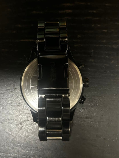 TIMEX TW2P60800 Quartz Men's Watch — Japanese