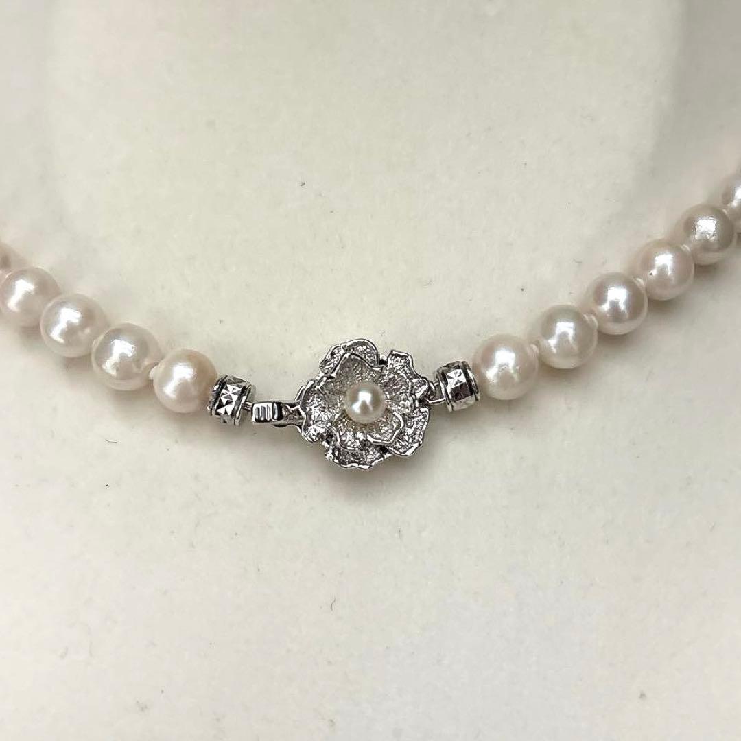 Aoyama white Akoya pearl necklace with round 7.0-7.5mm pearls and silver engraving
