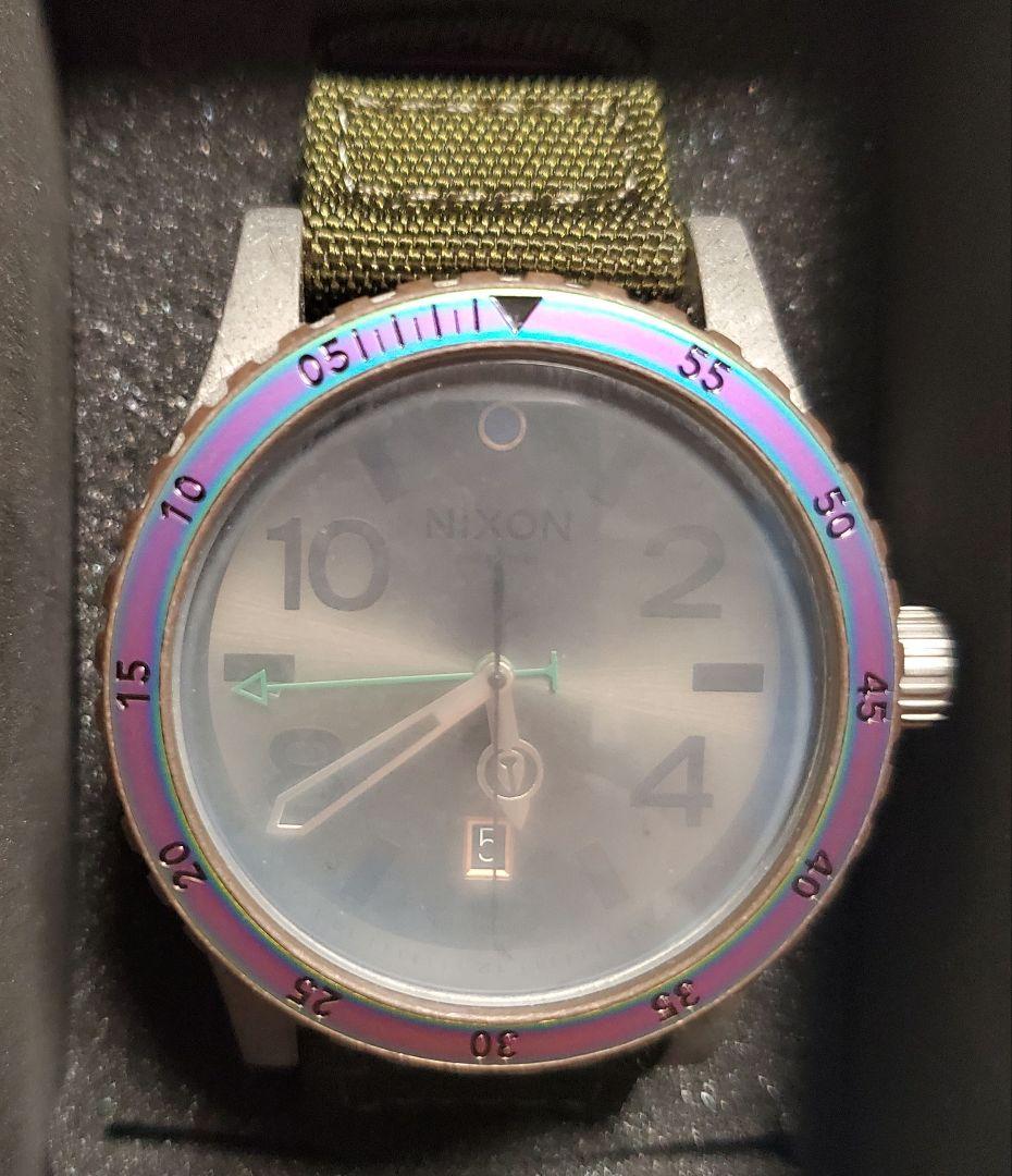 NIXON DIPLOMAT SURPLUS/ANTIQUE SILVER Quartz Men's Watch — Japanese