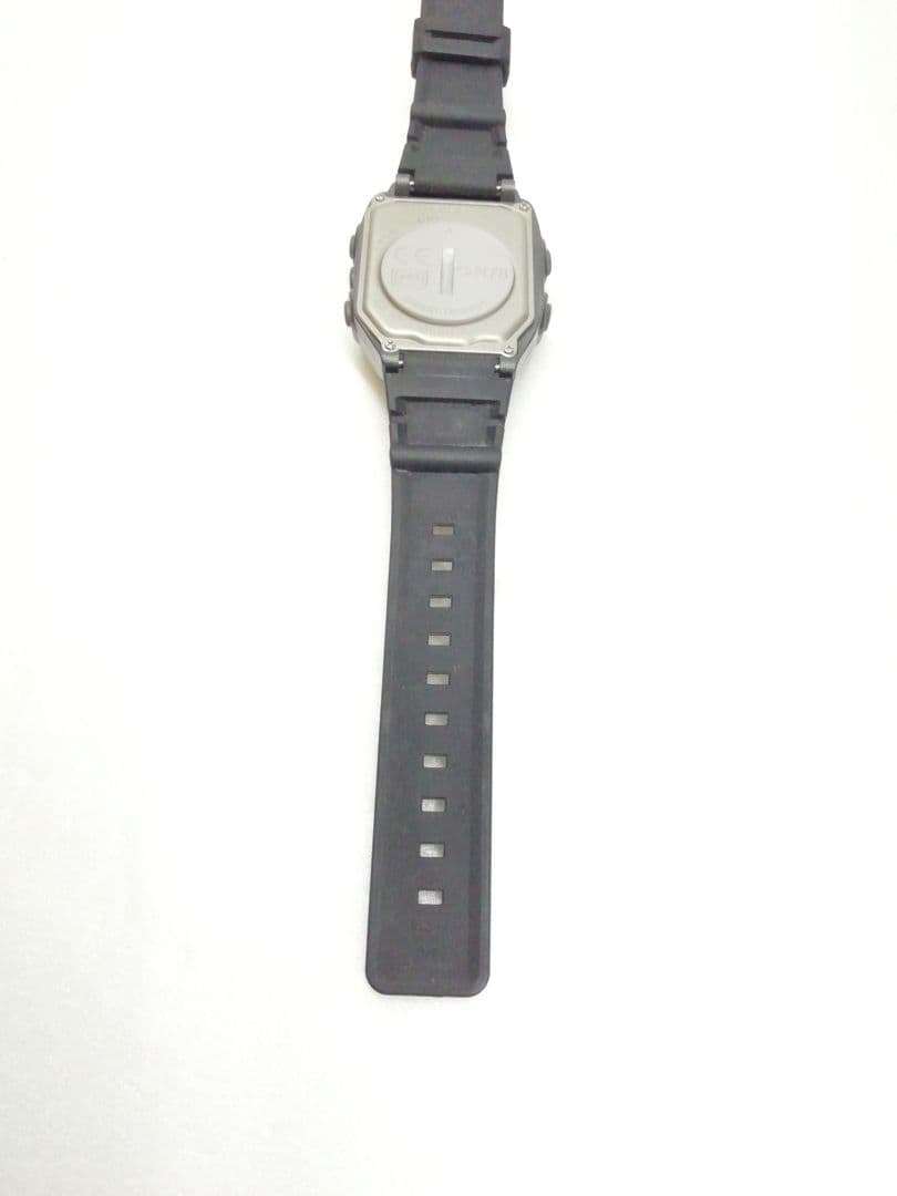 CASIO WQV-2 Digital Men's Watch — Japanese