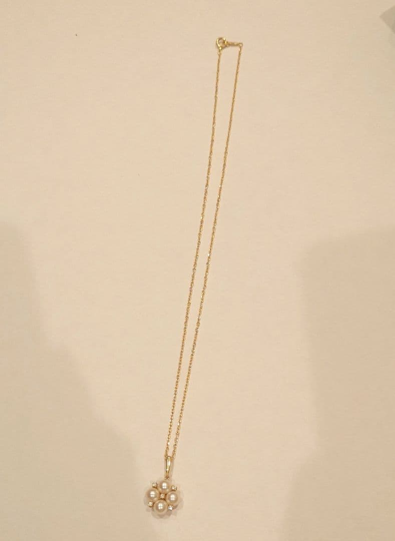 Mikimoto Flower Motif Pearl Diamond Necklace in K18 with approximately 40 cm chain