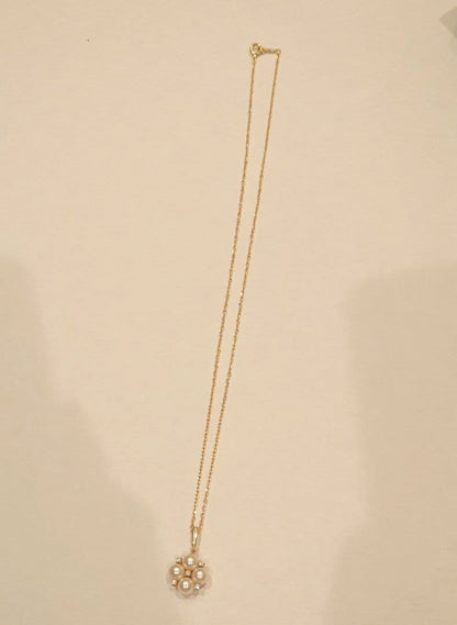 Mikimoto Flower Motif Pearl Diamond Necklace in K18 with approximately 40 cm chain