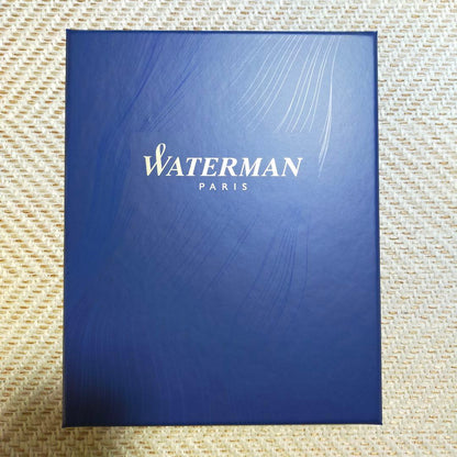 WATERMAN Metropolitan ES Metallic Blue ballpoint pen with chrome trim shown on white background