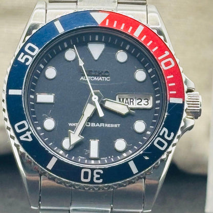 SEIKO 200m Diver Pepsi bezel Day-Date Automatic Men's Watch — Japanese