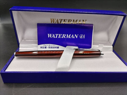 Waterman Metropolitan series metallic fountain pen with dedicated protective case