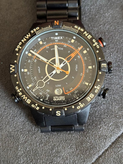 TIMEX T2N723 Manual Men's Watch — Japanese