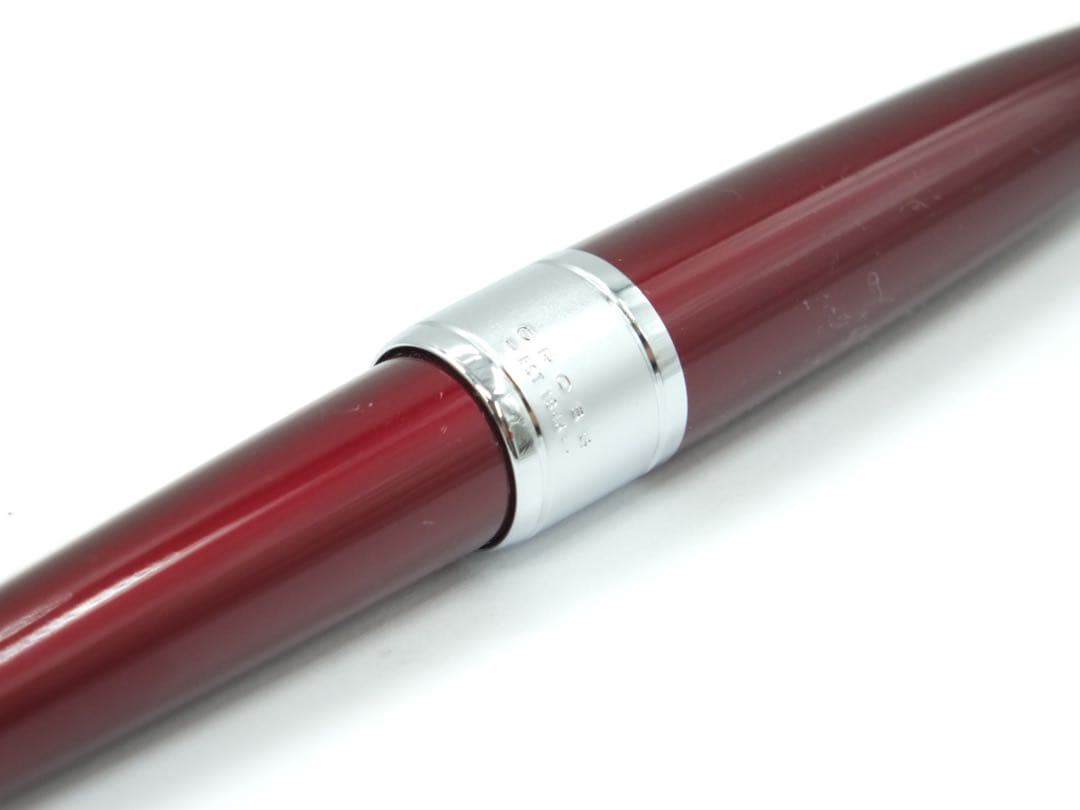 CROSS Apogee Twist Style Titanium Red Lacquer ballpoint pen in Duck Red color with case