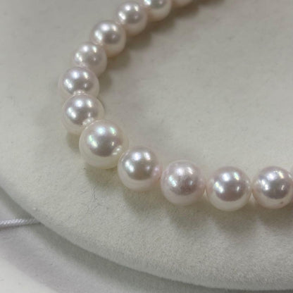 Akoya pearl necklace 44cm with 6.9-9.5mm gradient pearls from Ise-Shima Ago Bay displayed on a white background
