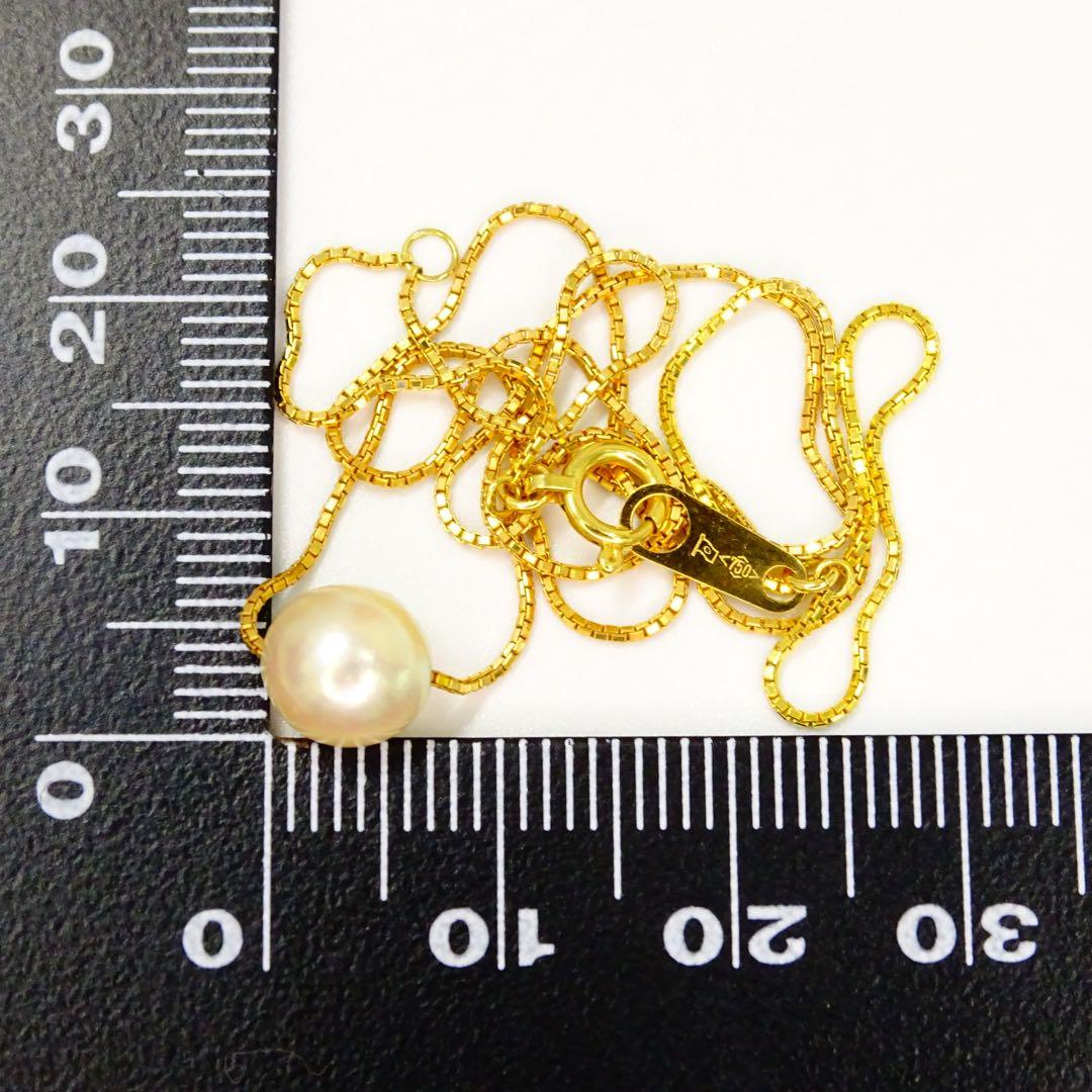 18K gold Akoya pearl pendant necklace with genuine pearl on a delicate gold chain