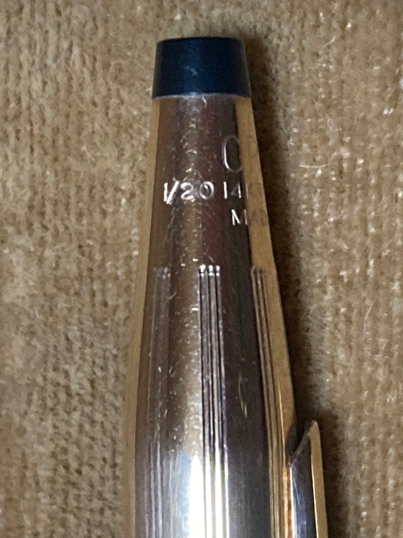 CROSS ballpoint pen with 14K gold overlay black ink and rare old logo made in USA