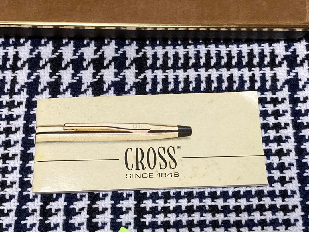 CROSS ballpoint pen with 14K gold overlay black ink and rare old logo made in USA