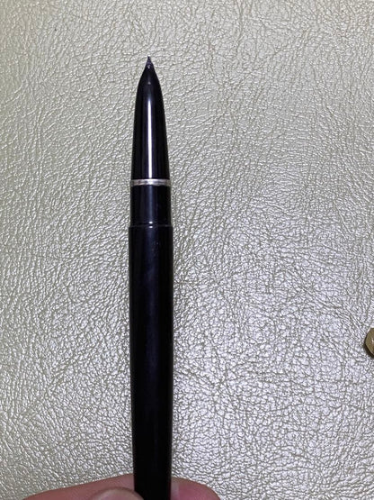 Pilot 14k Fountain Pen in gold finish showcasing nib and cap for premium writing