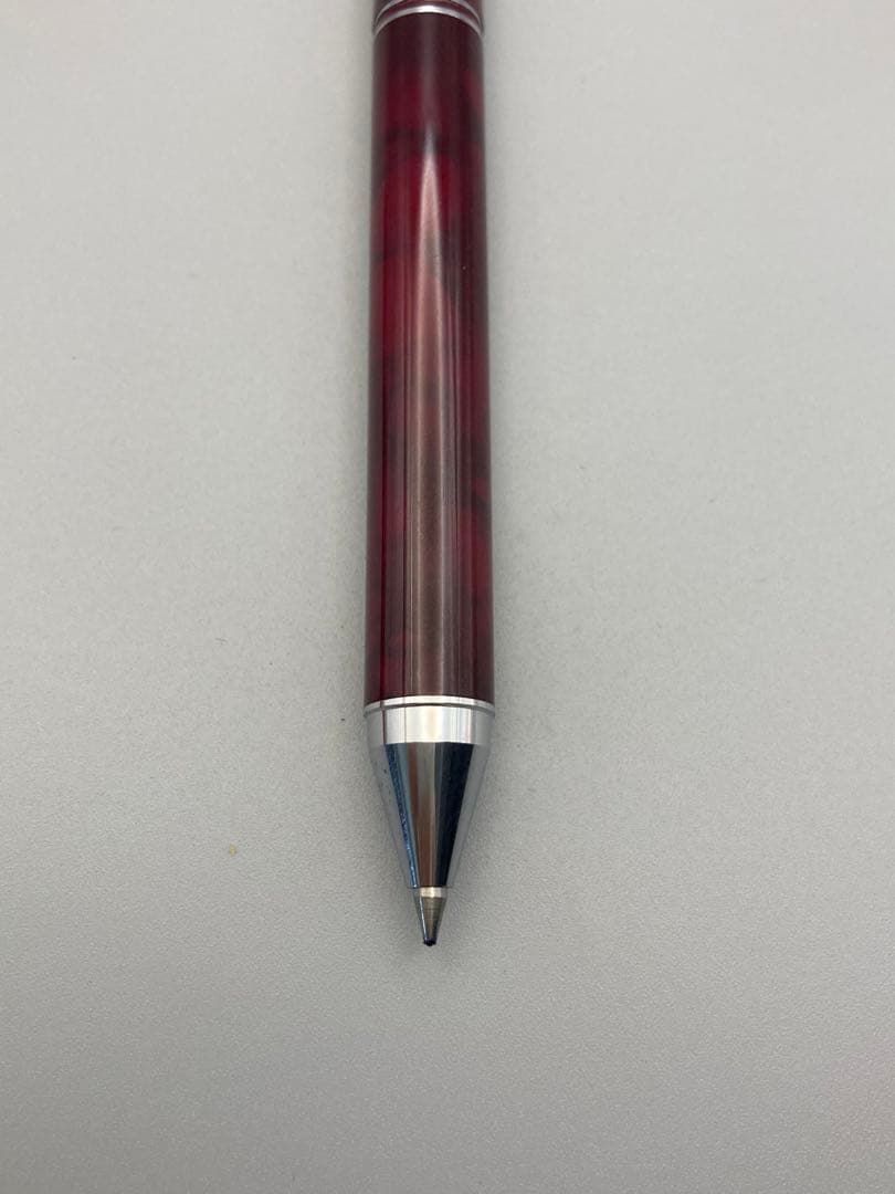Pilot mechanical pencil and ballpoint pen 0.5 set in black with slim design and metal clip