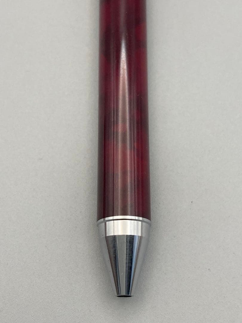 Pilot mechanical pencil and ballpoint pen 0.5 set in black with slim design and metal clip