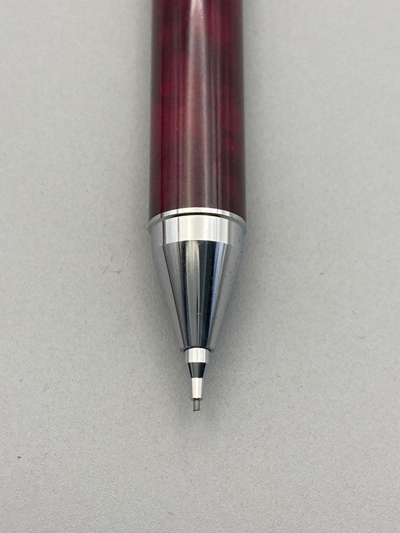Pilot mechanical pencil and ballpoint pen 0.5 set in black with slim design and metal clip