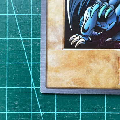 Yu-Gi-Oh Blue-Eyes White Dragon BANDAI — English