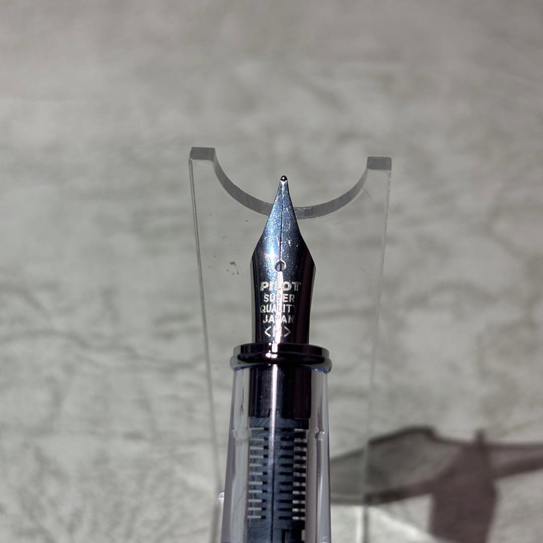 Pilot Prera fountain pen with medium nib in translucent red color, shown without accessories