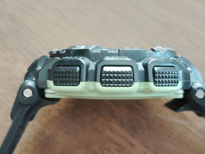 CASIO PRG-240 Solar Men's Watch — Japanese