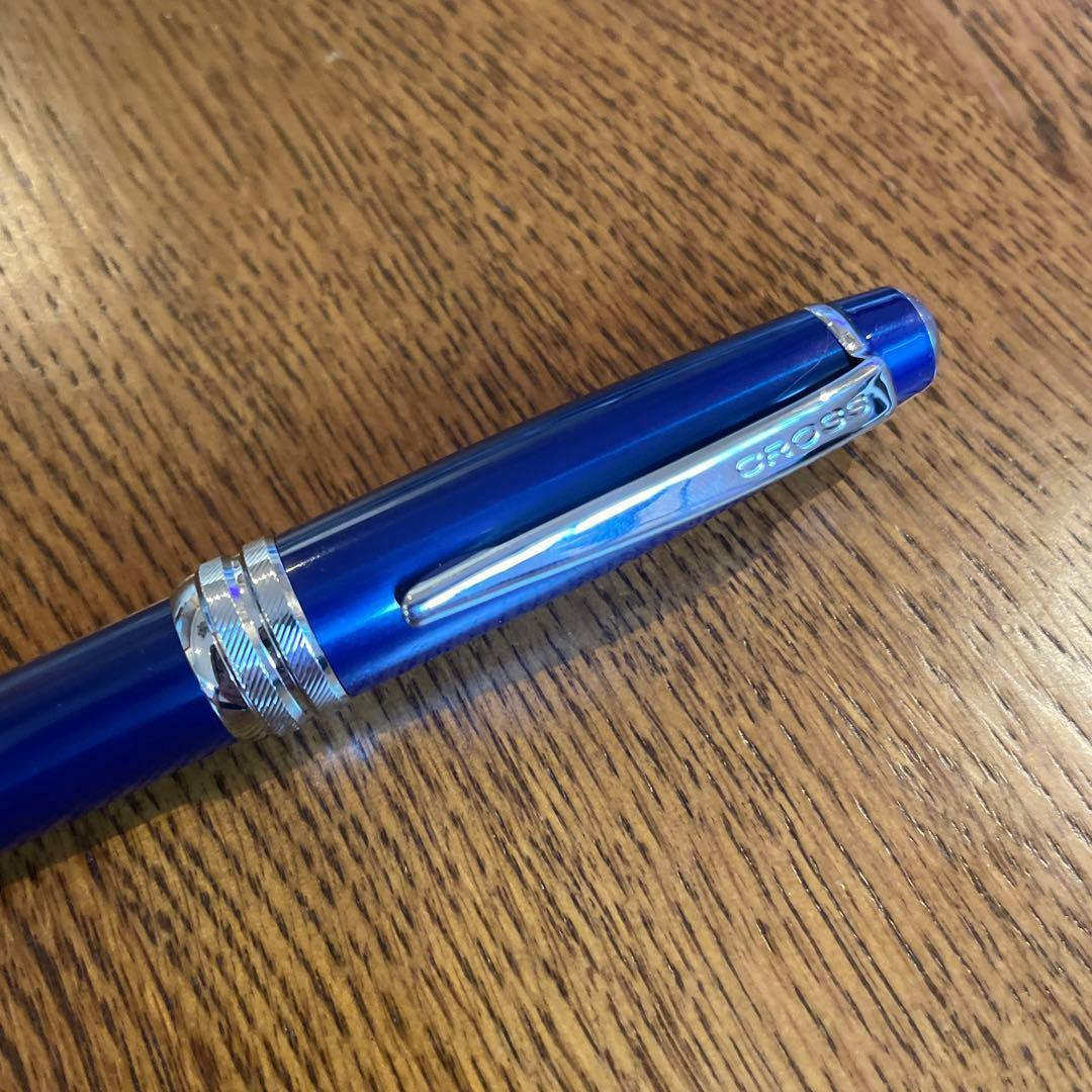 Cross No.7 ballpoint pen with oil-based ink and one ink color shown in unused condition