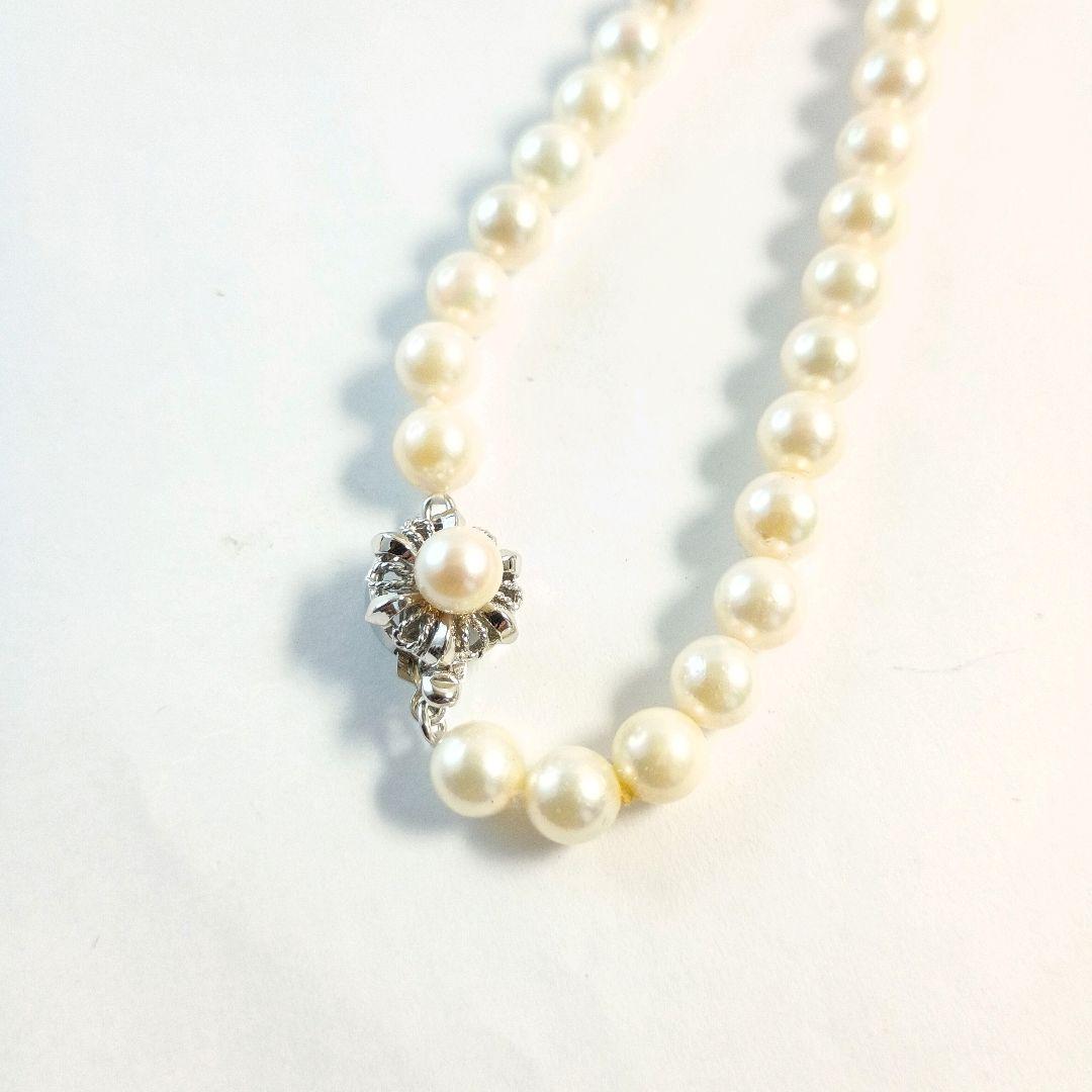 Akoya Pearl Necklace and Earrings Set PN1010 white pearls, 39 cm necklace with matching earrings