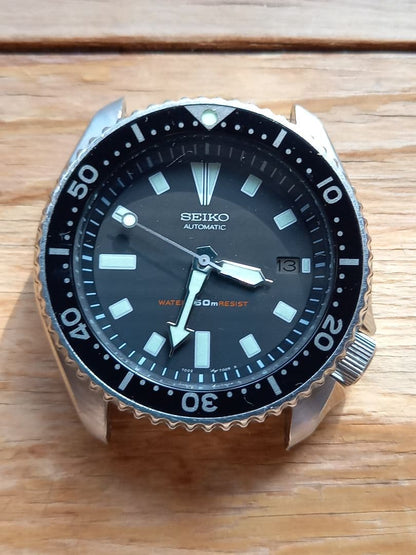 SEIKO 7002-7000 Automatic Men's Watch — Japanese