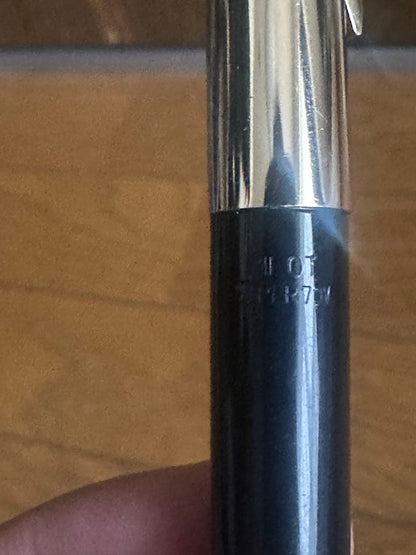 PILOT Super 70V Fountain Pen in black with metallic cap and attached clip