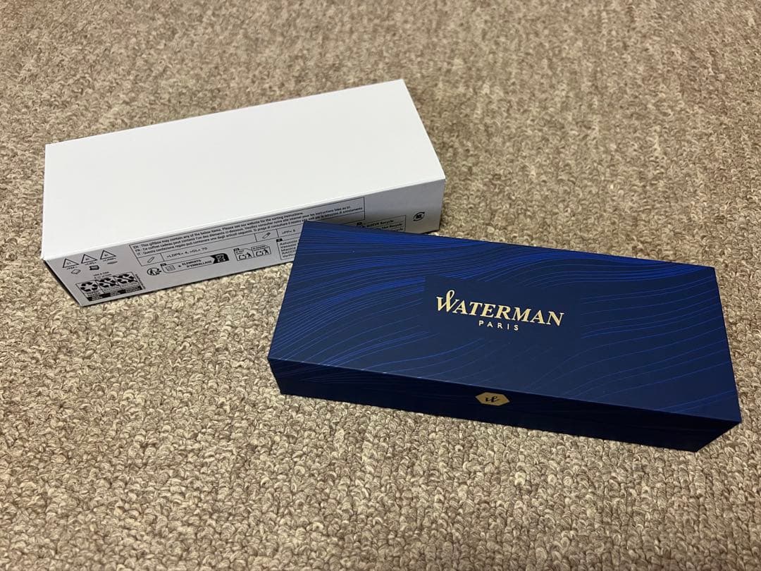Waterman Expert Essential Matte Black fountain pen with sleek matte finish