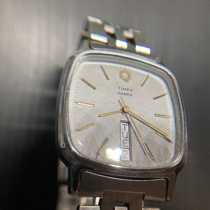 TIMEX M CELL Q Quartz Men's Watch — Japanese