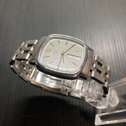 TIMEX M CELL Q Quartz Men's Watch — Japanese