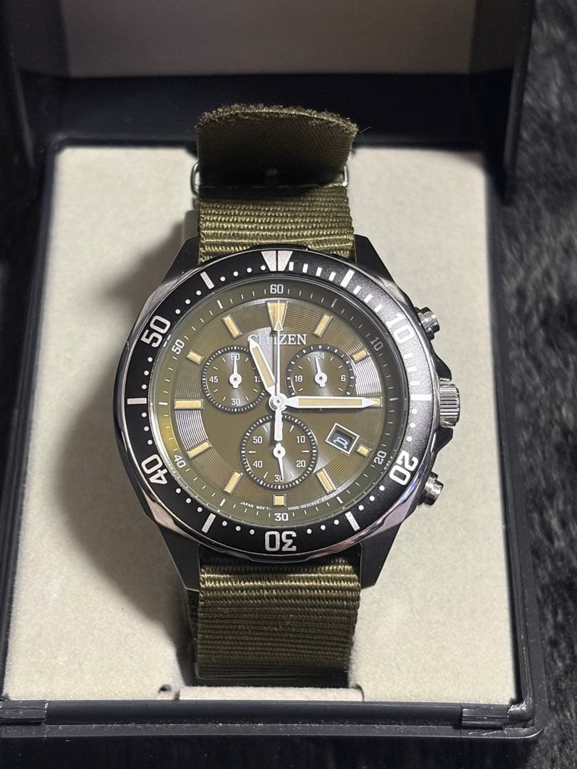 Citizen V157-0BX0 Solar Men's Watch — Japanese