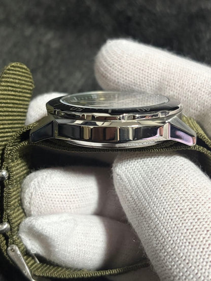 Citizen V157-0BX0 Solar Men's Watch — Japanese