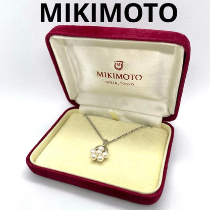 Mikimoto Akoya pearl flower necklace with silver chain and 15x13 mm flower-shaped pendant