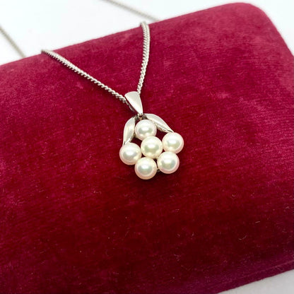Mikimoto Akoya pearl flower necklace with silver chain and 15x13 mm flower-shaped pendant