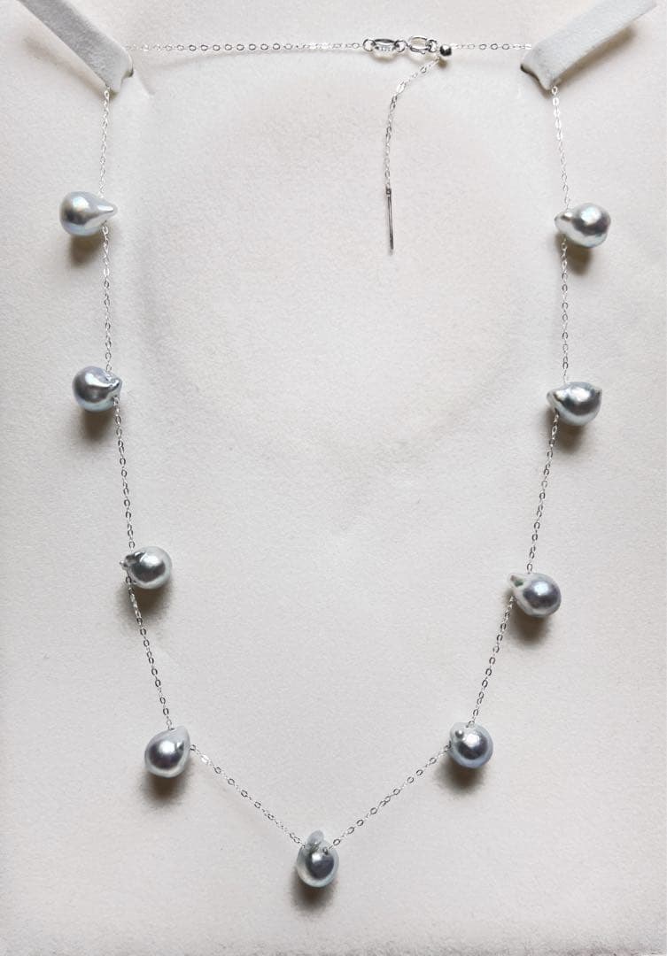 Nagasaki Goto Islands Akoya Pearl Cleopatra Baroque necklace with 8mm pearls on 45cm adjustable silver chain