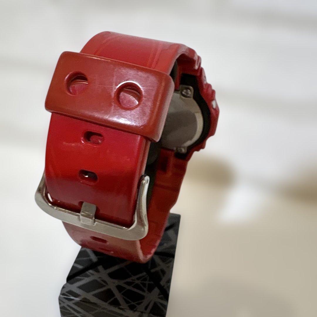CASIO G-SHOCK レッド D立方体モデル Solar Men's Watch — Japanese
