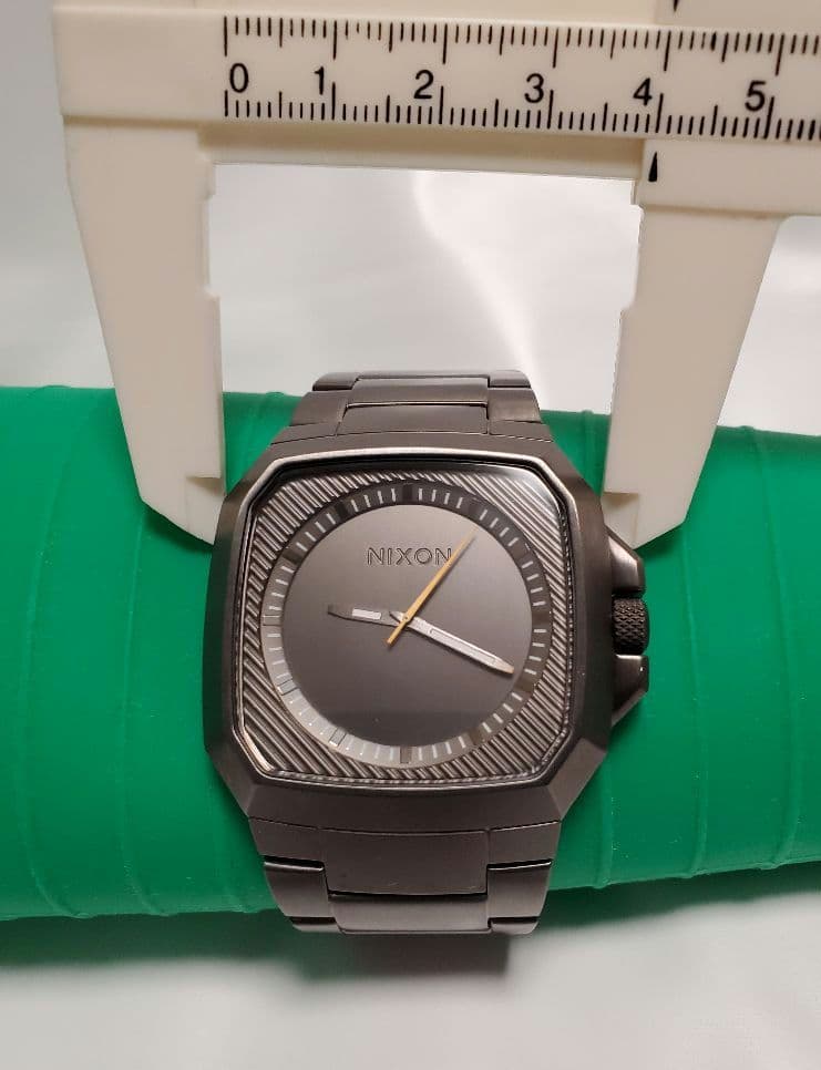 NIXON DECK ALL GUNMETAL Quartz Men's Watch — Japanese