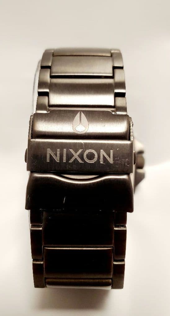 NIXON DECK ALL GUNMETAL Quartz Men's Watch — Japanese
