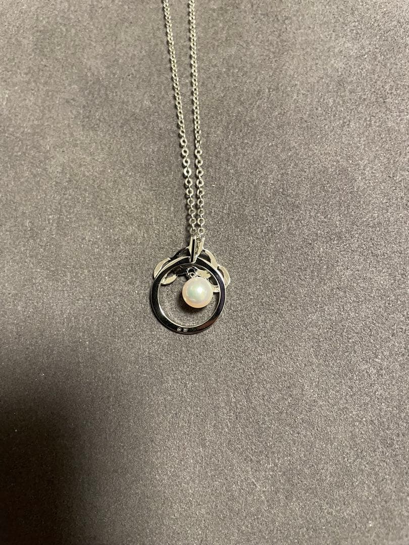 Mikimoto 925 silver chain necklace featuring a 1.5 cm pearl pendant