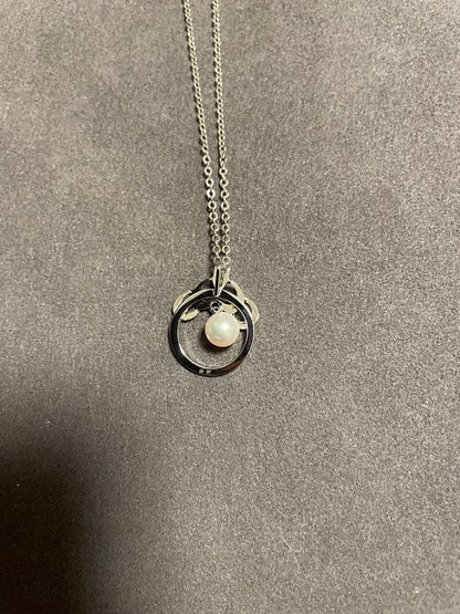Mikimoto 925 silver chain necklace featuring a 1.5 cm pearl pendant