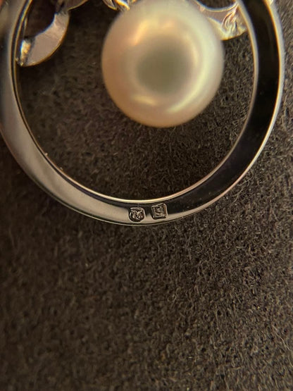 Mikimoto 925 silver chain necklace featuring a 1.5 cm pearl pendant