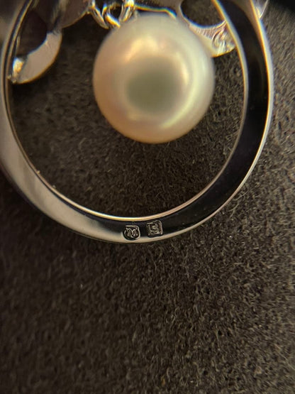 Mikimoto 925 silver chain necklace featuring a 1.5 cm pearl pendant