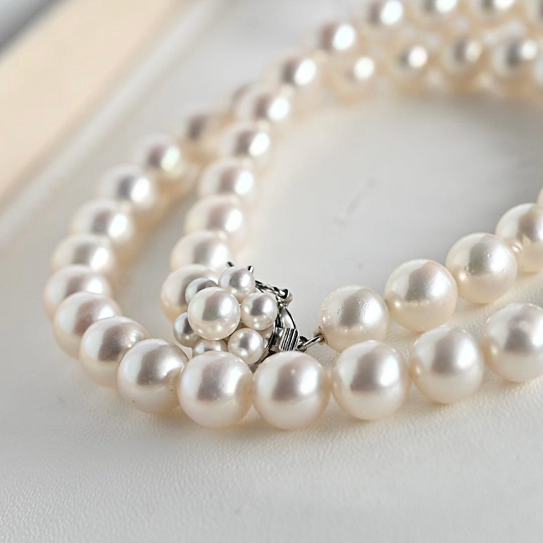 Takatsuki pearl necklace featuring 8mm round Aoyama pearls and a WGk14 white gold clasp, 42cm length