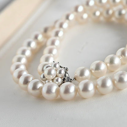 Takatsuki pearl necklace featuring 8mm round Aoyama pearls and a WGk14 white gold clasp, 42cm length