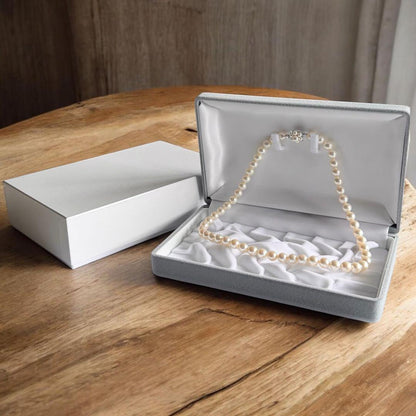 Takatsuki pearl necklace featuring 8mm round Aoyama pearls and a WGk14 white gold clasp, 42cm length