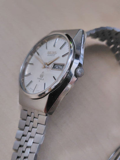 SEIKO 7546 Quartz Men's Watch — Japanese