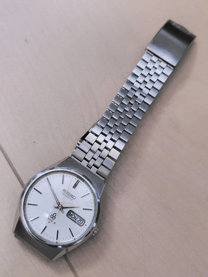 SEIKO 7546 Quartz Men's Watch — Japanese