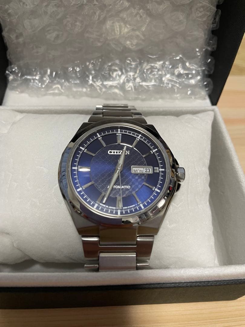 Citizen NP4080-50L Automatic Men's Watch — Japanese