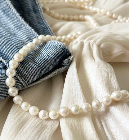 Akoya pearl long necklace 100cm with off-white 6.5-7mm baroque pearls, slip-on style, no clasp