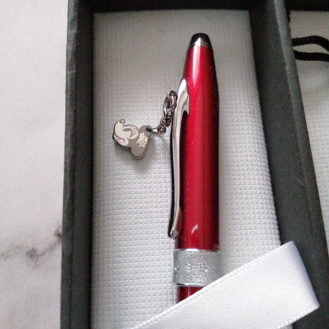 Red Cross Disney Limited Sentiment rotating ballpoint pen with 4 charms and black carrying case