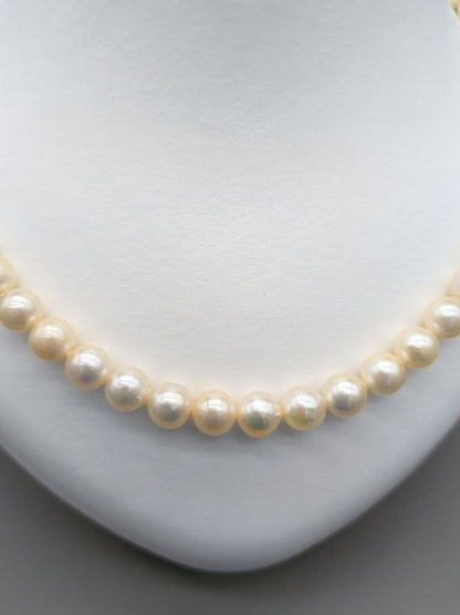 Akoya genuine pearl necklace with 7.5-8mm champagne yellow pearls, 42.8cm length